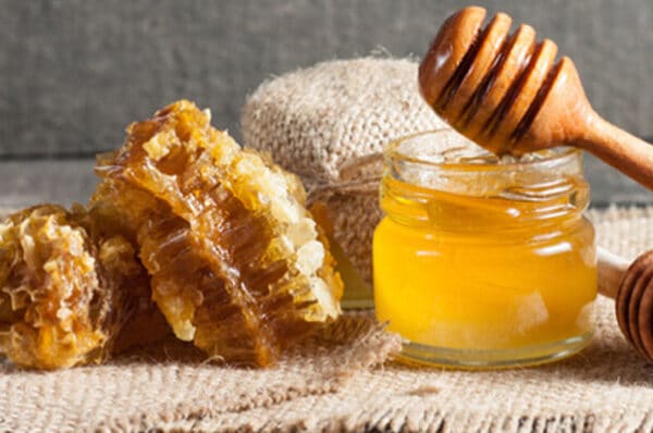 أمراض يعالجها العسل